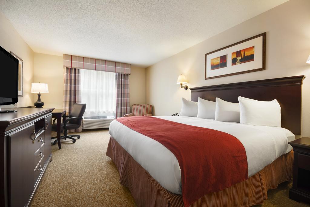 Country & By Radisson, Norcross, Ga 3*