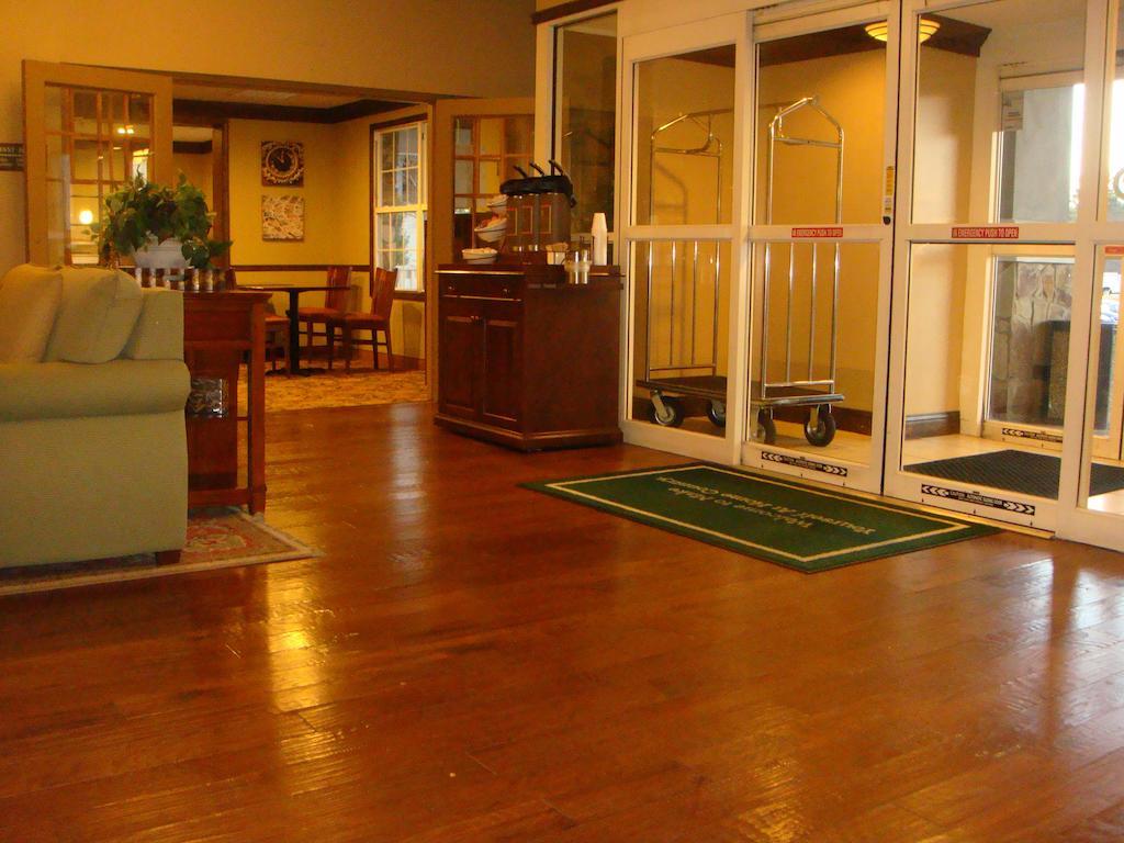 Country & By Radisson, Norcross, Ga