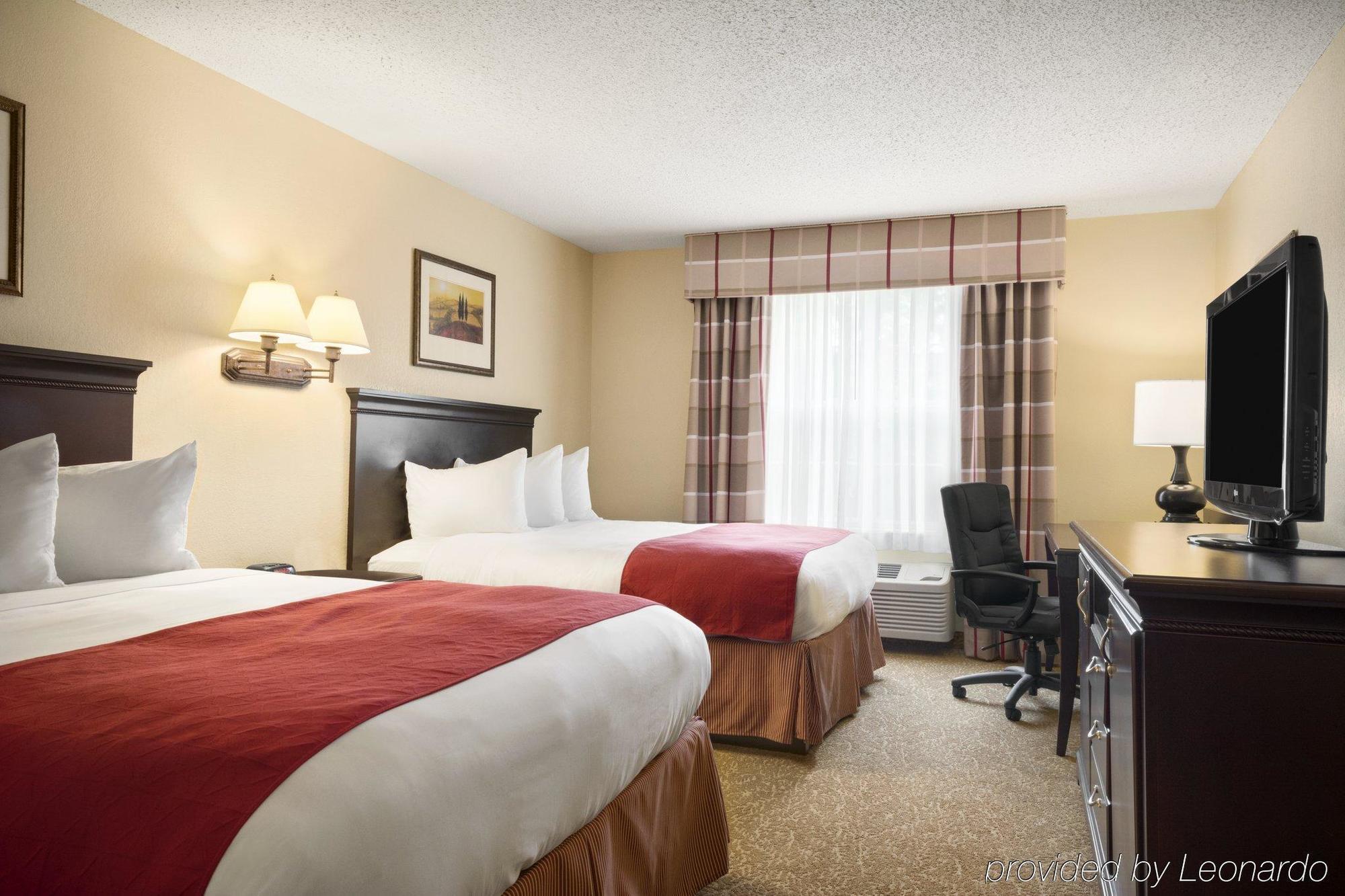 Hotel Country & By Radisson, Norcross, Ga